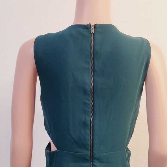LULU'S Backstage Pass Forest Green Sleeveless Cutout Bodycon Dress Size: L - Picture 8 of 13